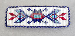 a2576  Pearl/blues/red arrow design bead barrette