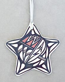 a3348 LaMone white/black/red pottery star ornament