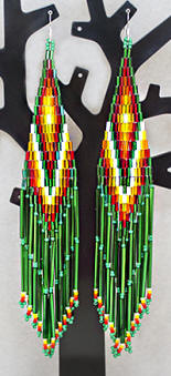 a3485 Lined green/flame large pyramid bead earrings