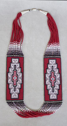 a3676 15-strand 2-panel bright red Ganado pattern rug necklace