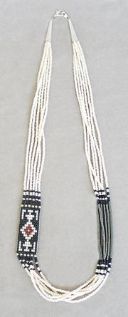 a3685 Pearl/black/red-brown Two Gray Hills 6-strand bead rug necklace