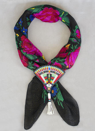 a3699 Cut bead feather fan brooch/pendant and black floral scarf set