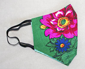 a3706 Folded view of green/multi 2-layer floral face mask