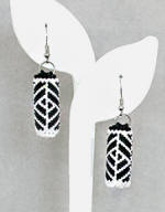 a3721 Black/pearl peyote stitch geometrics dangle bead earrings